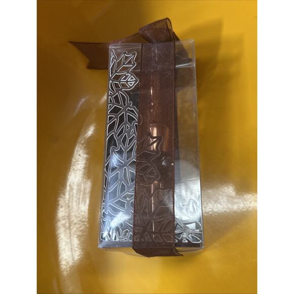 Kate Aspen Fall In Love Acorn Bottle Stopper - New in Box - Picture 3 of 6